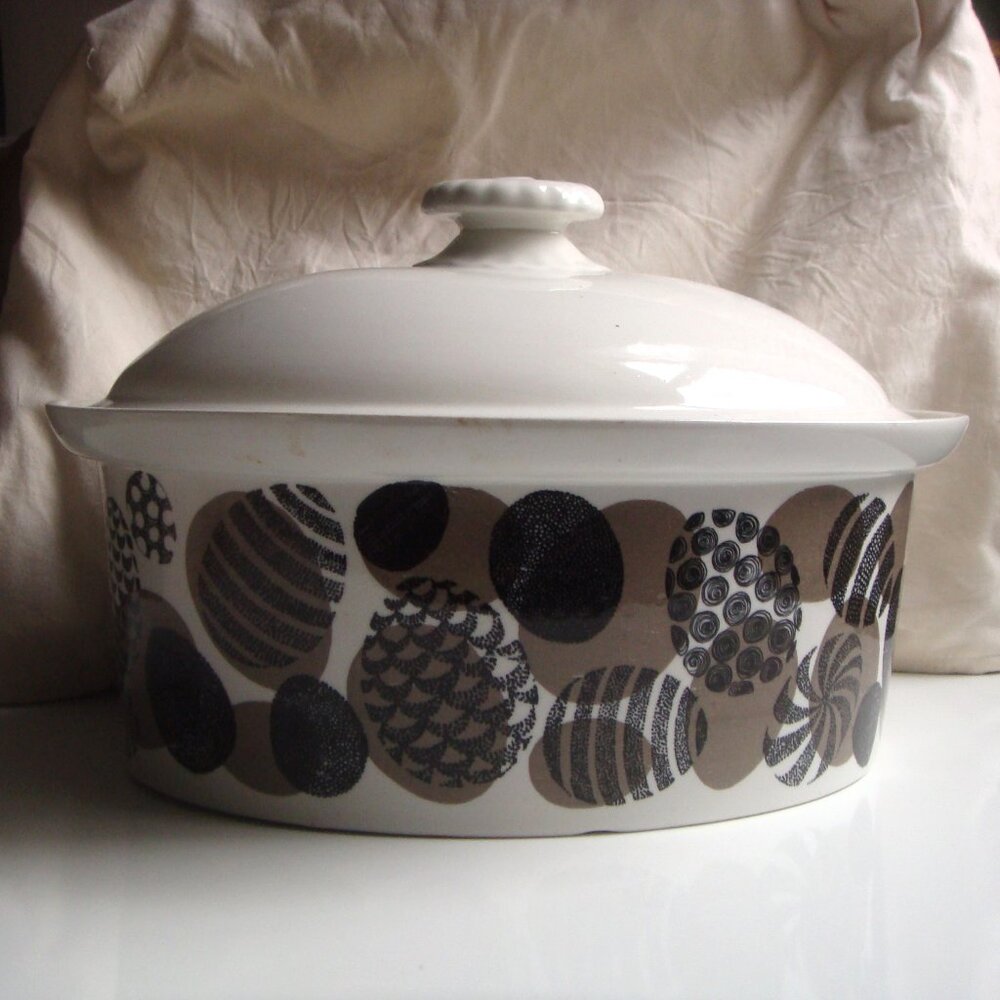 Vintage Arabia Finland Modernist Oval Covered Casserole Server Scandi